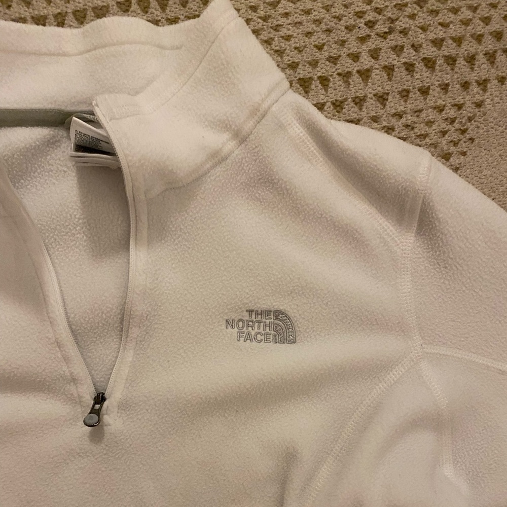 North Face 1/4 Zip White